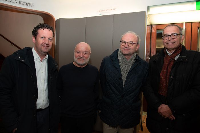 Alles kann passieren! Ein Polittheater (c) Roland Ferrigato