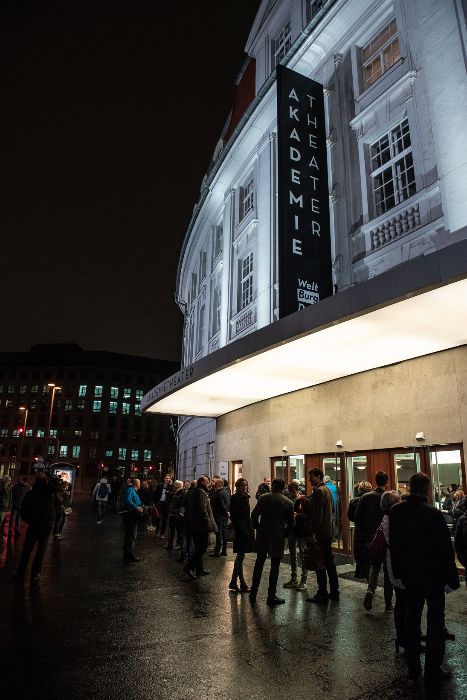 Alles kann passieren! Ein Polittheater (c) Roland Ferrigato